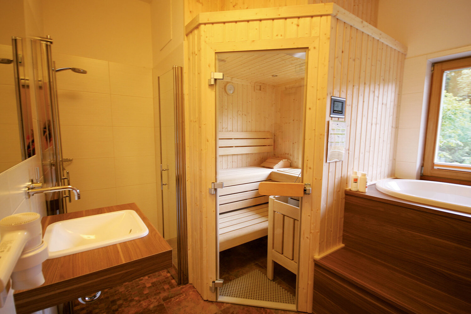 Sauna and relax room in the Alpin Chalet XL in Wagrain.